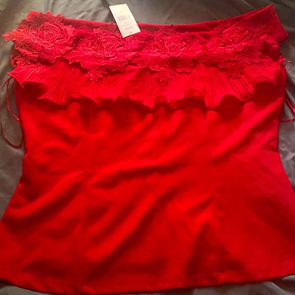 Top - Picture 1 of 3